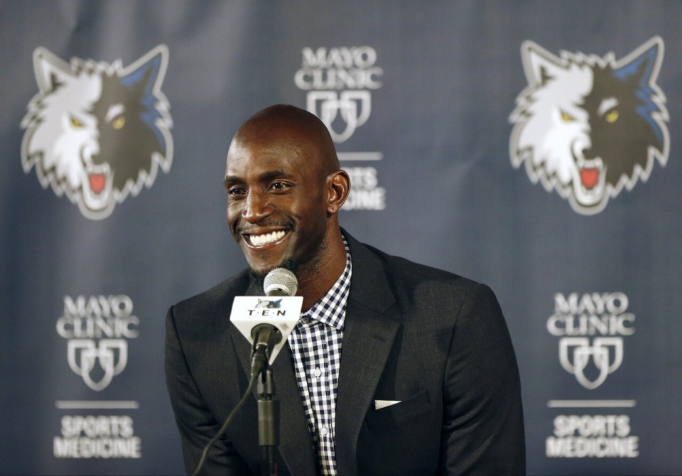 欧冠近11战打进12球，劳塔罗当选国米2-1凯拉特队内最佳球员（欧冠近11战斩获12球，劳塔罗当选国米2-1击败凯拉特队内最佳）