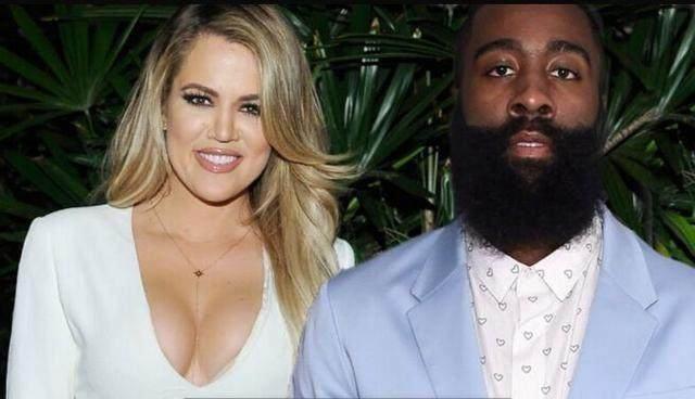 TA：曼城明夏可能签右后卫和右边锋，他们仍在关注利夫拉门托（TA：曼城或在明夏引进右后卫与右边锋，利夫拉门托仍列目标）