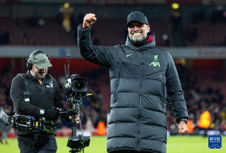 乒乓球混团世界杯：国乒8-0韩国豪取5连胜，王楚钦拿分（乒乓球混团世界杯：国乒8-0零封韩国豪取五连胜，王楚钦建功）