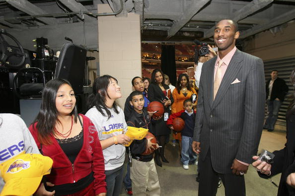 皇马的更多问题：姆巴佩手指骨折，哈维·阿隆索压力山大（皇马再添烦忧：姆巴佩手指骨折，哈维·阿隆索压力倍增）