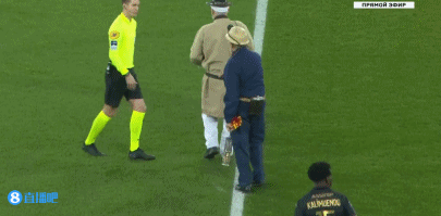 气炸了！被出示7黄3红 皇马TV炮轰主裁：不能接受，内格雷拉附体